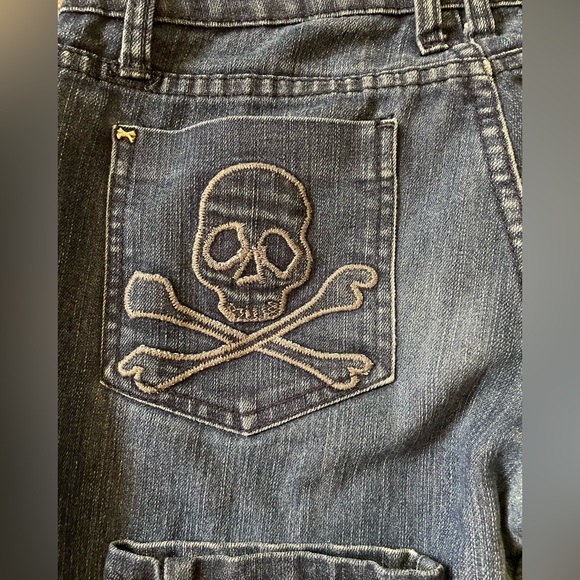 Royal Bones Jeans Size 3 with Skull Pockets☠️ - Picture 5 of 5